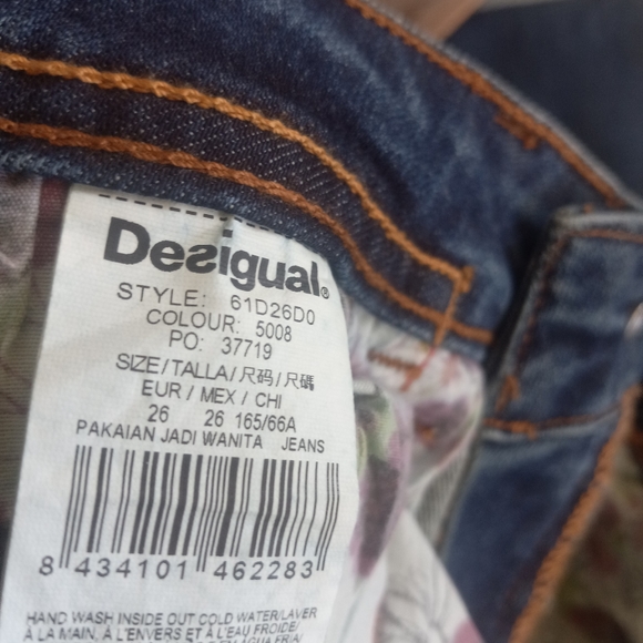 Deasigual Jeans, size 26, new display condition rhinestones jewels - Picture 10 of 10